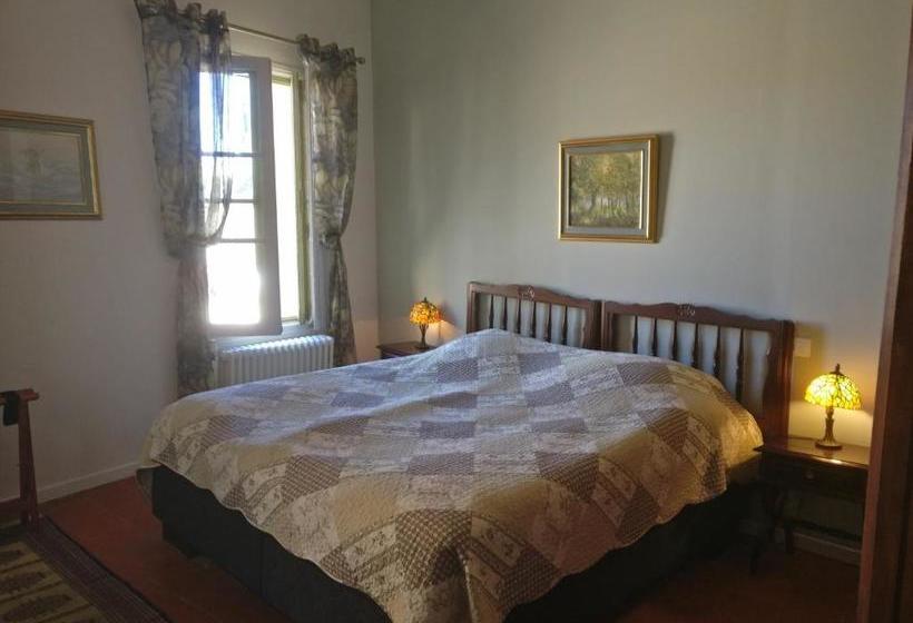 ベッドアンドブレックファースト Chambre D'hôtes La Vigneronne