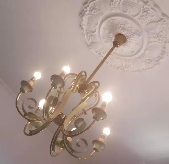ベッドアンドブレックファースト Chambre D'hôtes La Vigneronne
