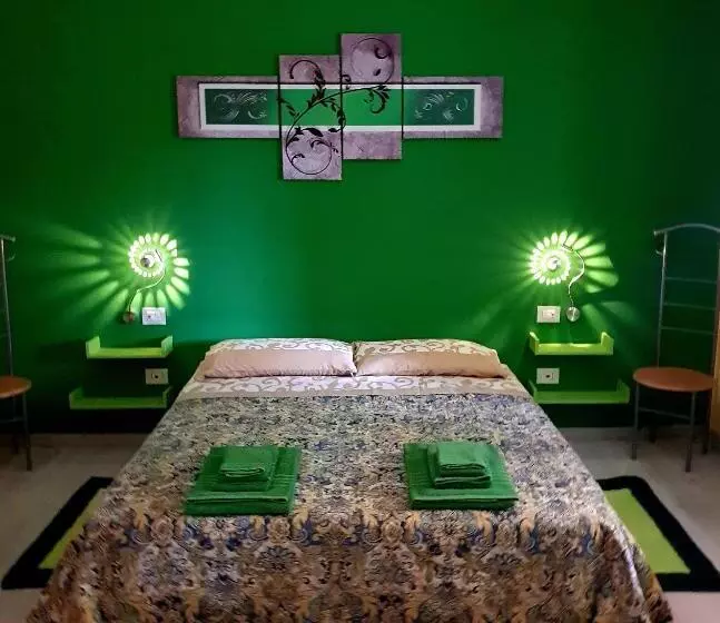 ベッドアンドブレックファースト Is Tanas