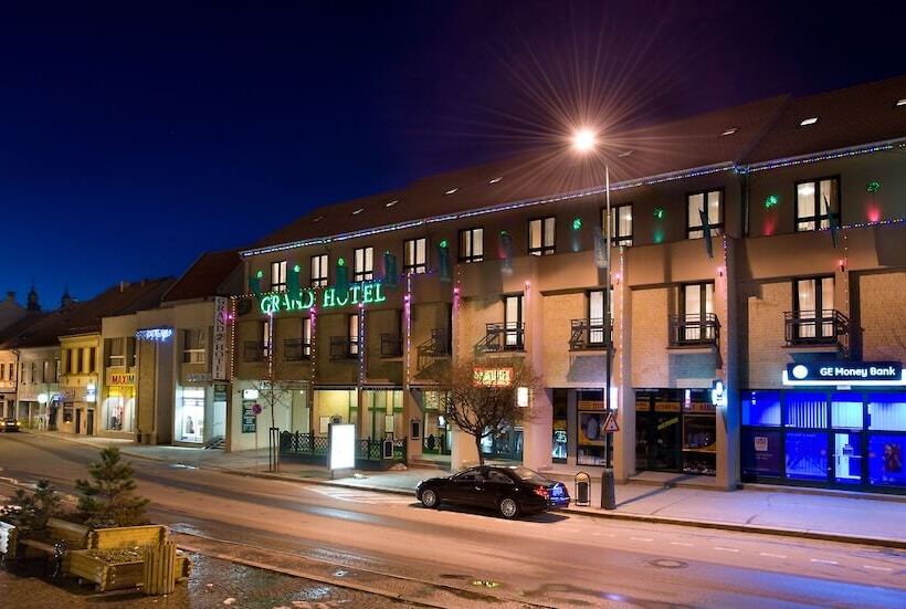 ホテル Grand
