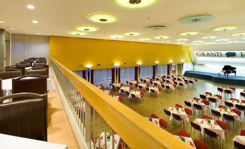 ホテル Grand