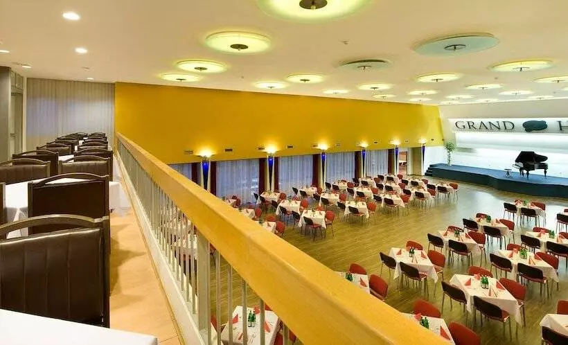 ホテル Grand