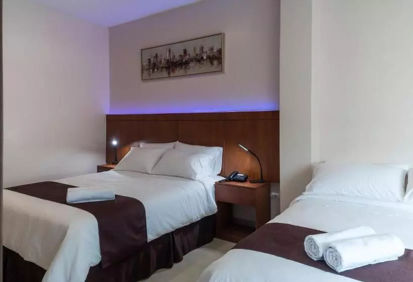 Hotelli La Ría Durán