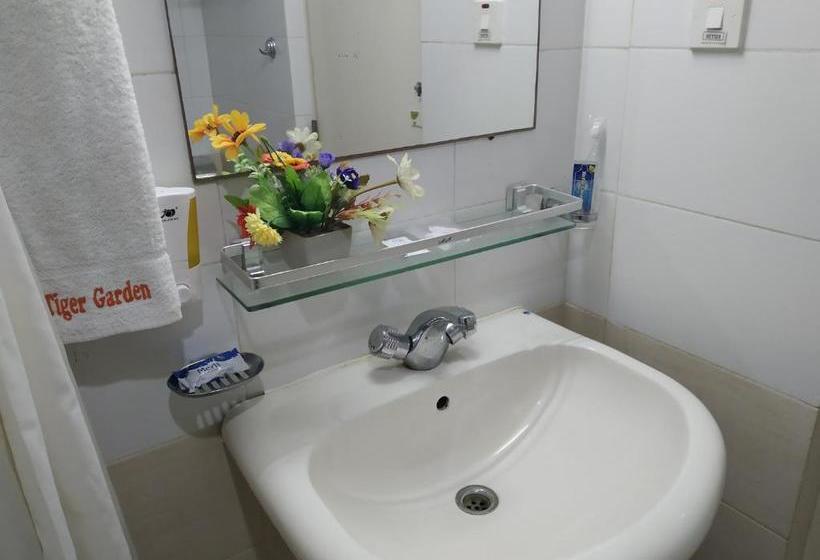 هتل Tiger Garden Int