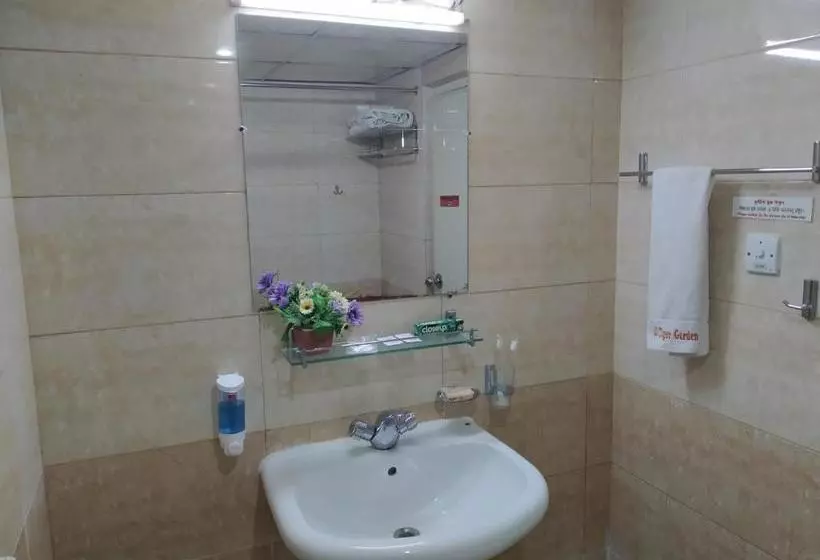 هتل Tiger Garden Int