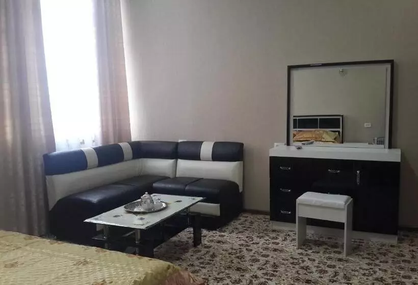 هتل Umariyon
