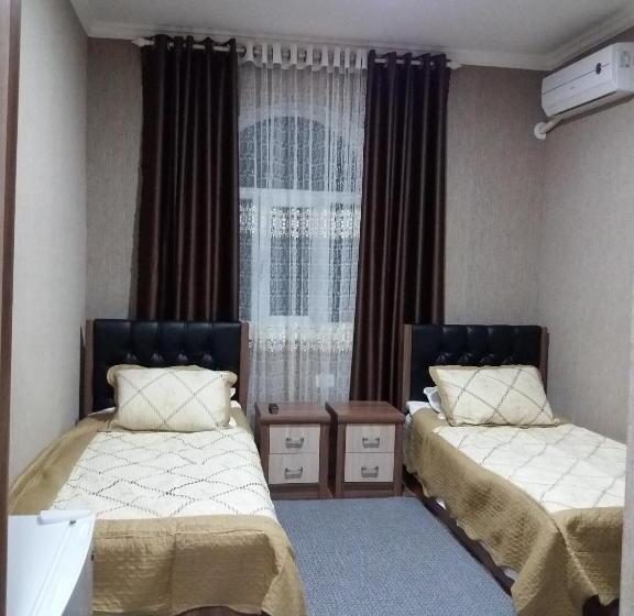 בית מלון כפרי Umariyon