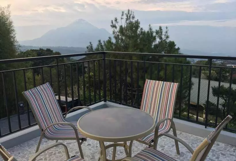 Majatalo Arainn Bed & Breakfast Tretes Prigen By Ecommerceloka