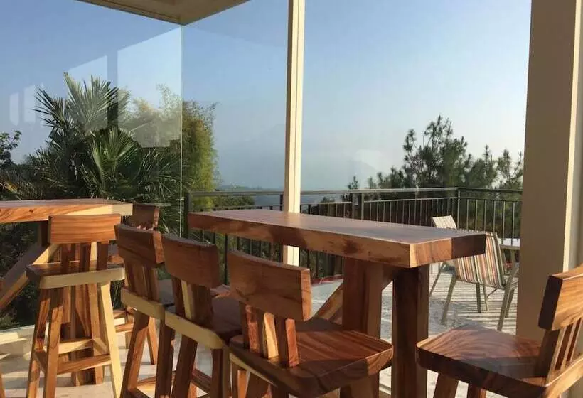 Majatalo Arainn Bed & Breakfast Tretes Prigen By Ecommerceloka