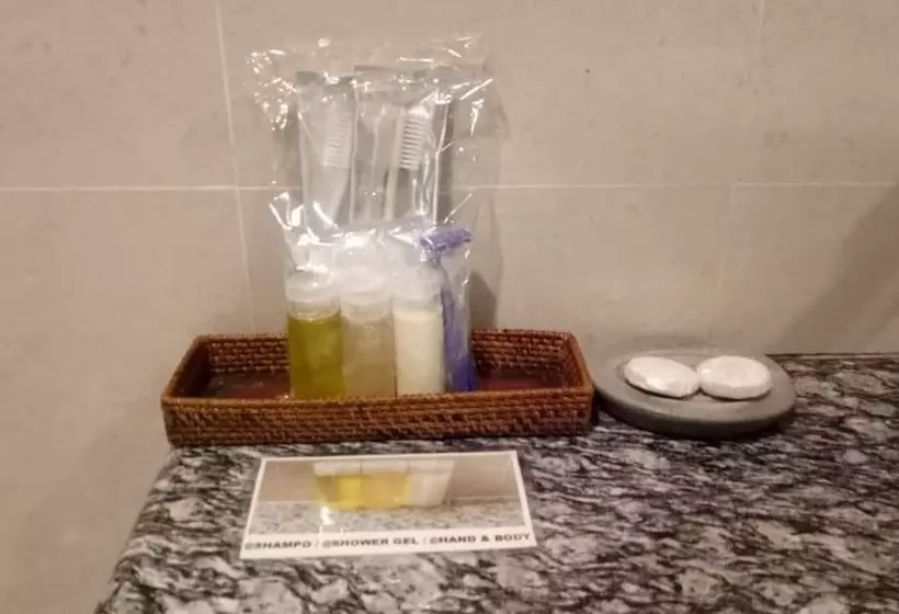 Majatalo Arainn Bed & Breakfast Tretes Prigen By Ecommerceloka