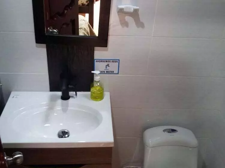 ペンション Find Land & A Rest