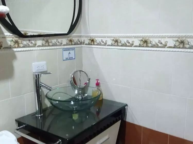 ペンション Find Land & A Rest