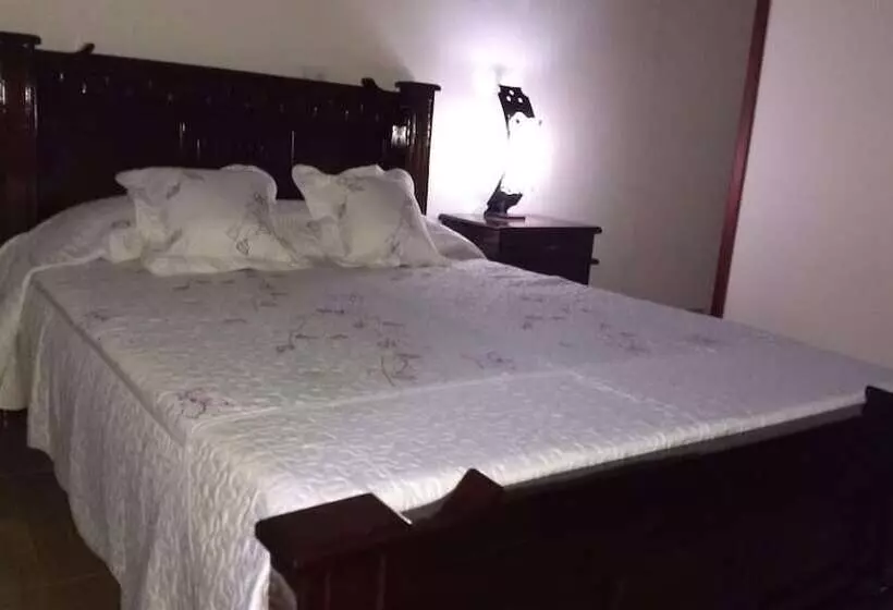 ペンション Find Land & A Rest