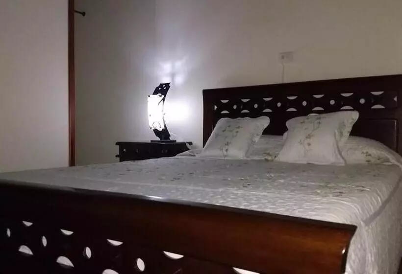 ペンション Find Land & A Rest