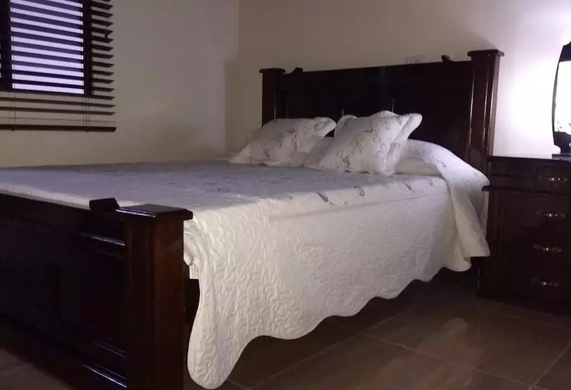 ペンション Find Land & A Rest