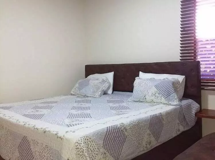 ペンション Find Land & A Rest