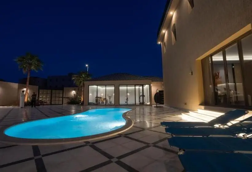 ホテル Jovan Suites