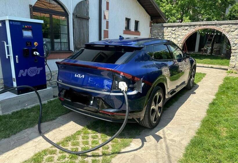 Общежитие Hanul Moara Veche Pensiune Restaurant