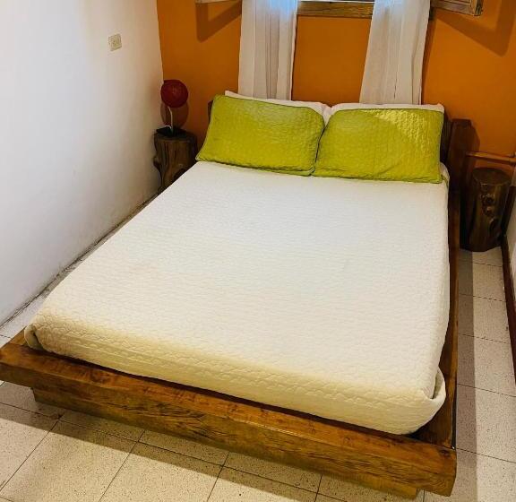 هاستل Hostal Colina De Lluvia