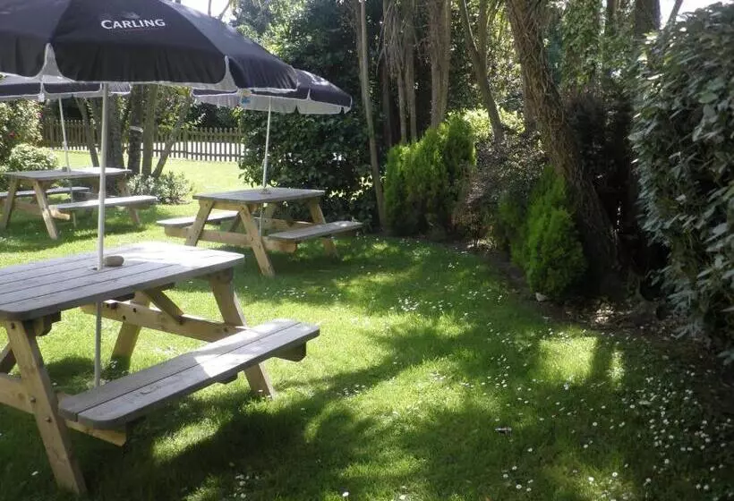 Retkeilymaja Longfrie Inn