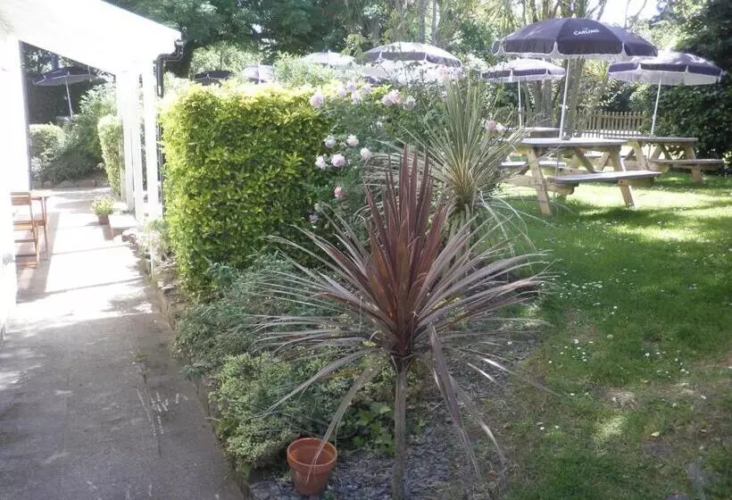 Retkeilymaja Longfrie Inn