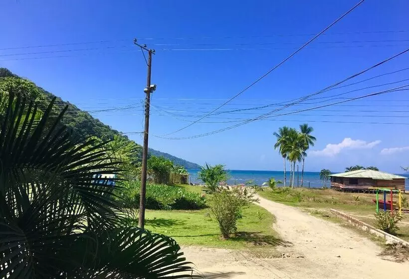 ユースホステル Posada Rocas De Cabo Marzo
