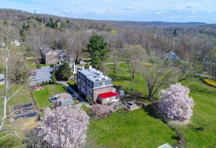 Retkeilymaja Woolverton Inn