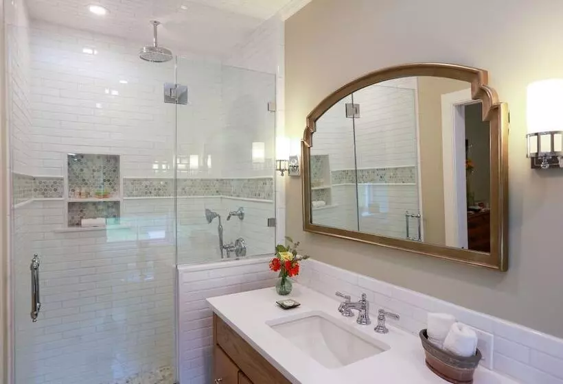 Retkeilymaja Woolverton Inn