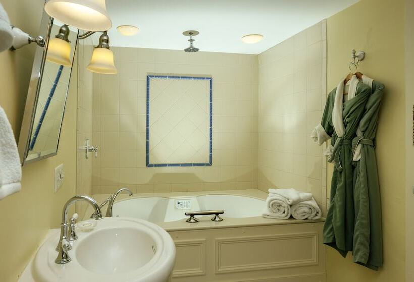 Общежитие Woolverton Inn