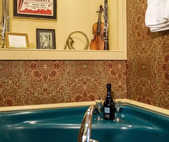 Retkeilymaja Woolverton Inn