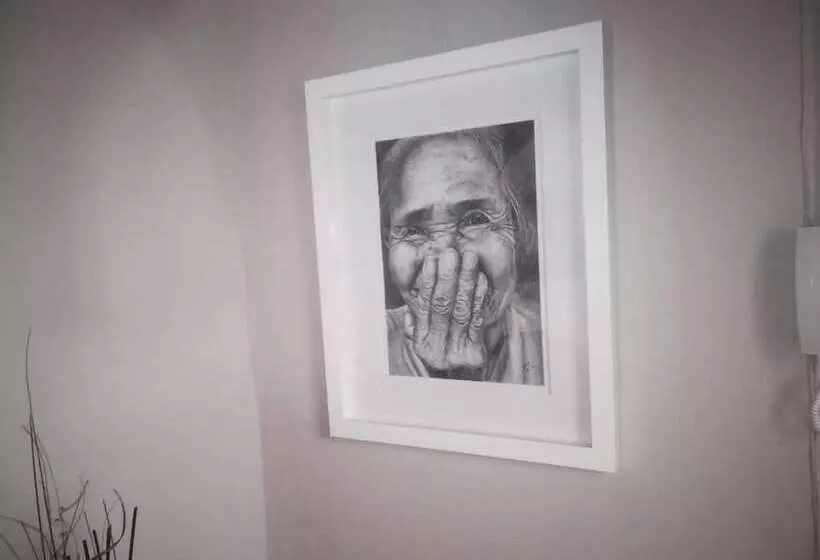 Aamiaismajoitus (B&B) Chez Esme Guest House