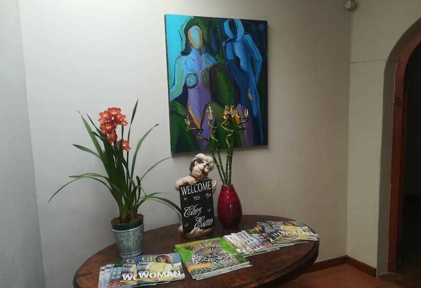 住宿加早餐 Chez Esme Guest House