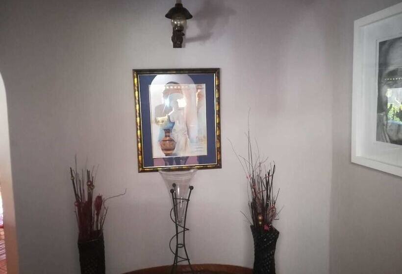 住宿加早餐 Chez Esme Guest House