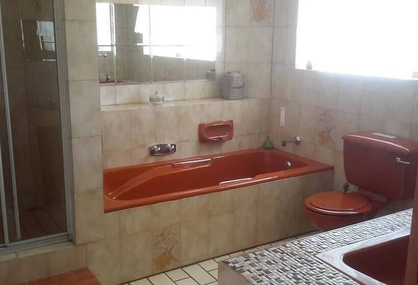 住宿加早餐 Chez Esme Guest House