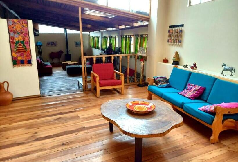 酒店 Inti Sisa Art Guesthouse