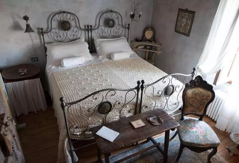 Hotelli Locanda Dei Melograni