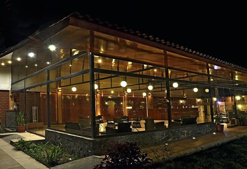 Hotel Qasana Plaza Calca