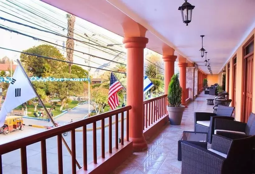 هتل Qasana  Plaza Calca