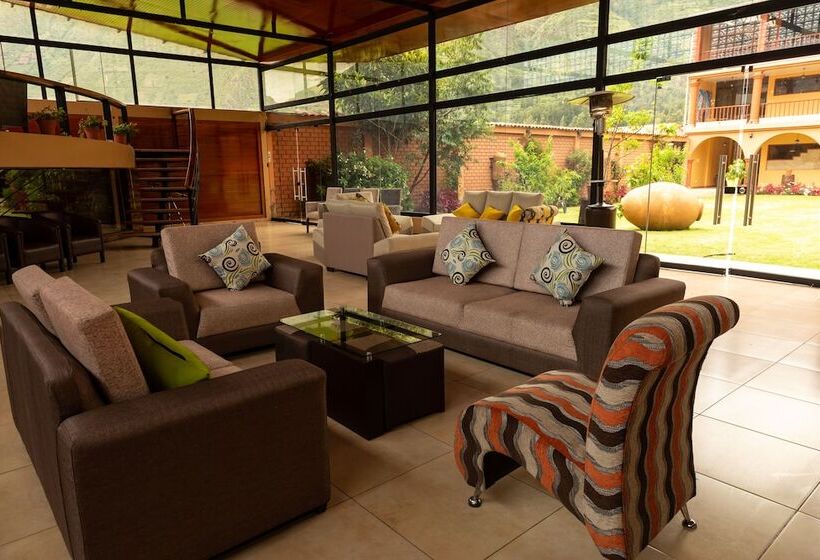 Hotel Qasana Plaza Calca