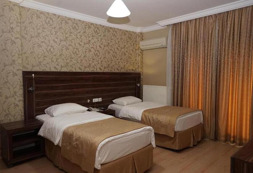 فندق Yalihan Ari