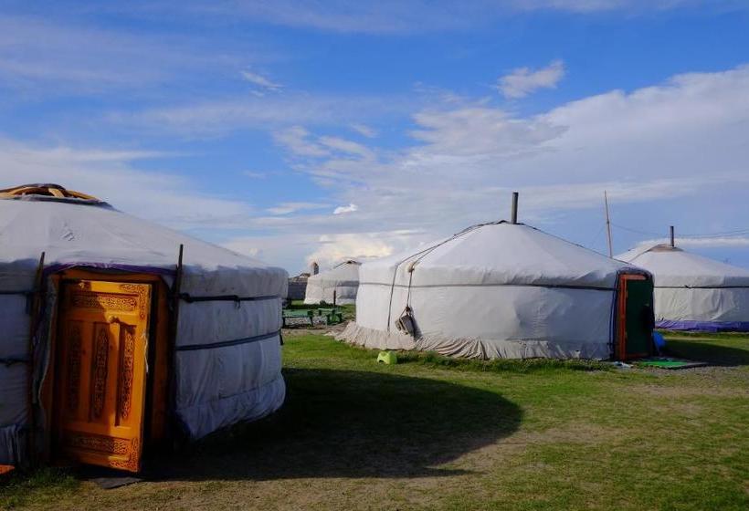 پانسیون Family Tour Guesthouse