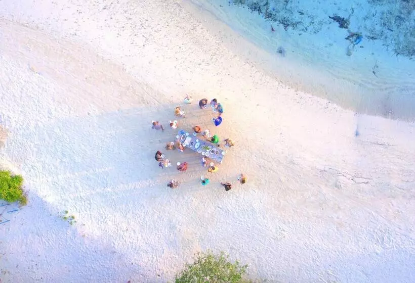 پانسیون Beach Star Maldives