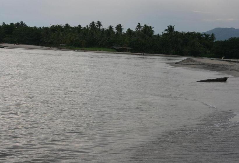 پانسیون Vivienda Turística El Castillo