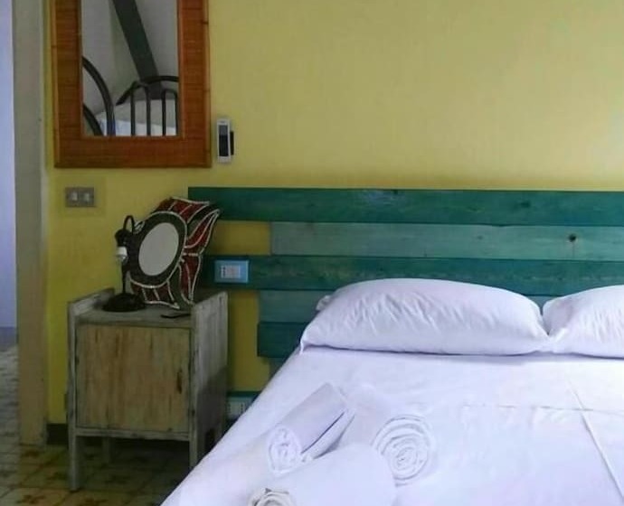 Homstel Beach   Taormina Hostel