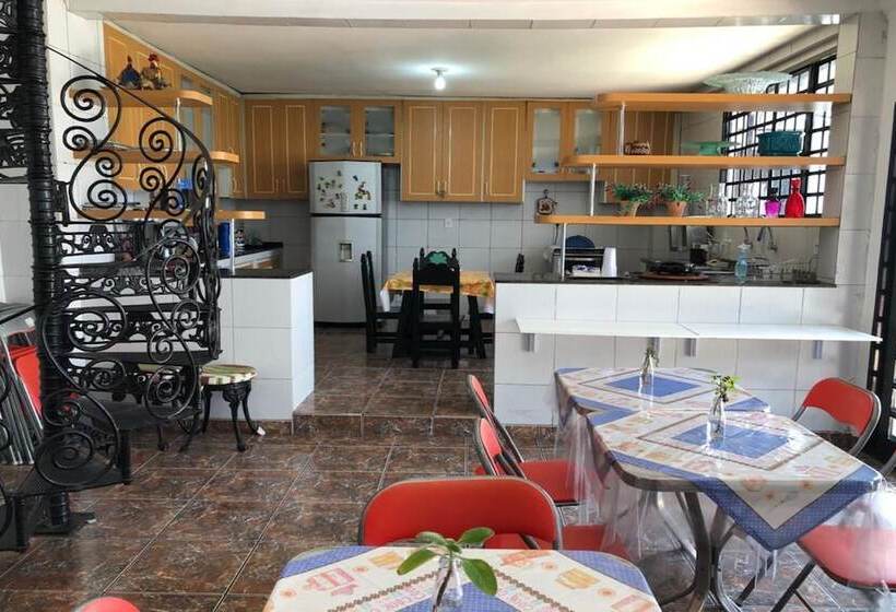 هتل Hostel Casarão