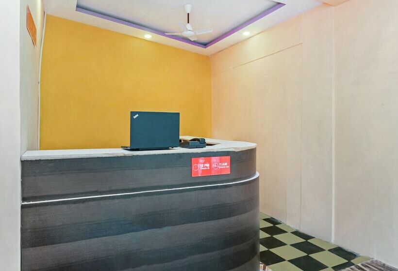 فندق Oyo 23476 Shree Mahalaxmi