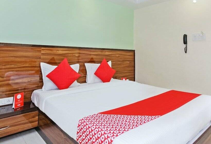 فندق Oyo 23476 Shree Mahalaxmi