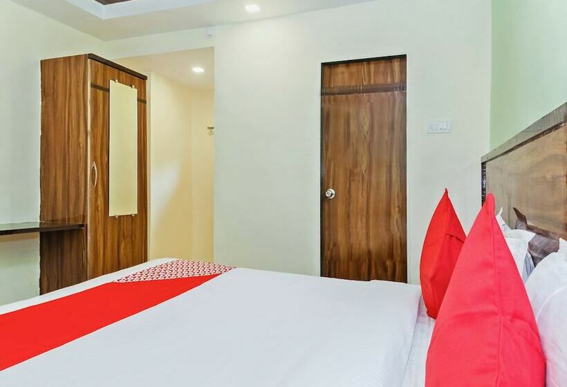 فندق Oyo 23476 Shree Mahalaxmi