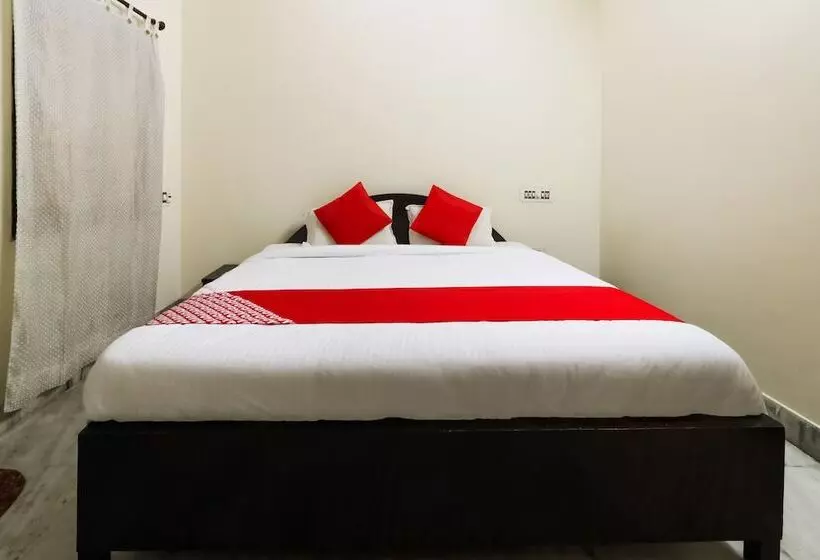 Oyo 28326 Hotel Siddhi Vinayak