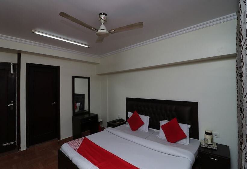 Oyo 29660 Hotel Vardhman Classic
